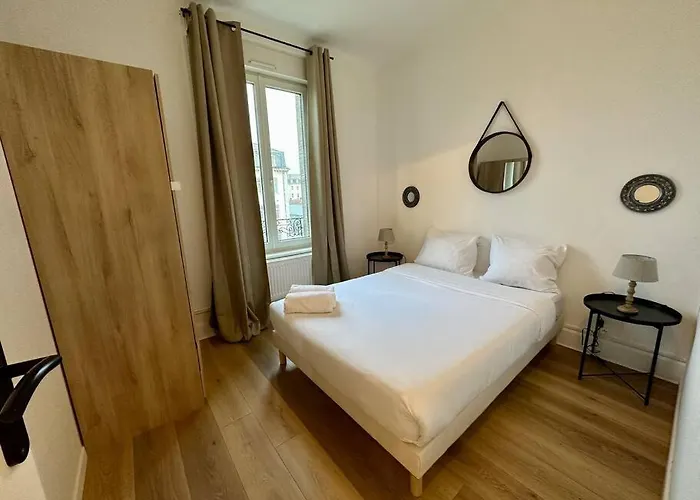 Apartmán 3g Clim + Thermal Et Campus Artem A 200m, 2 Pieces